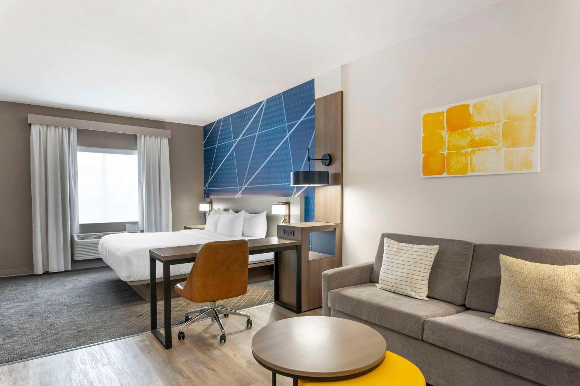 Comfort Suites Elgin Exteriér fotografie
